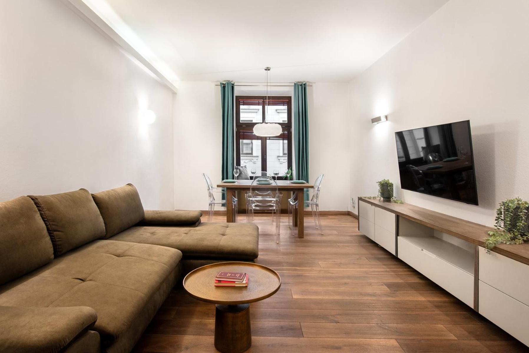 Apartament P19 *